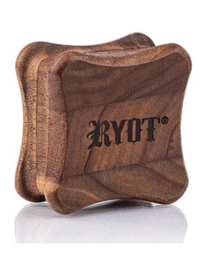 RYOT 1905 Fly Wood Grinder